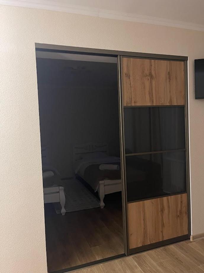 Hotel Elegia Trostyanets  Exteriör bild